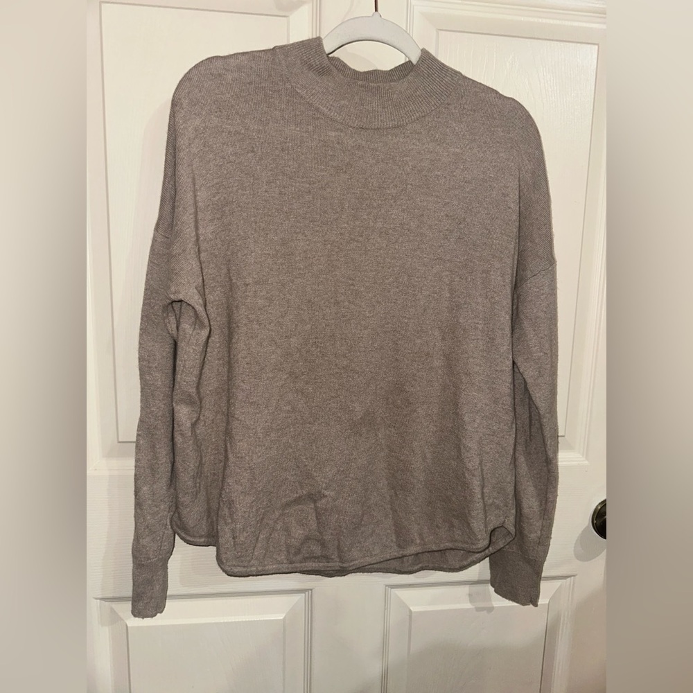 Madewell wool blend Crewneck sweater in Taupe tan M